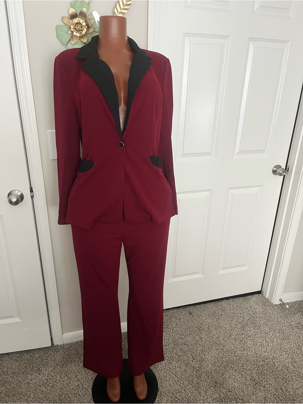 Women's Burgundy Tailored Blazer & Pant Set